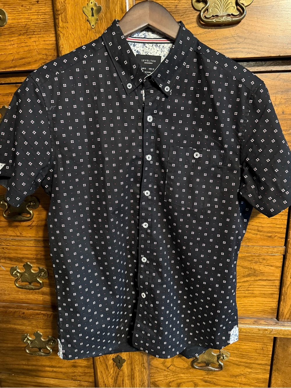 Black Short-Sleeve Button-Down Shirt with Micro Print